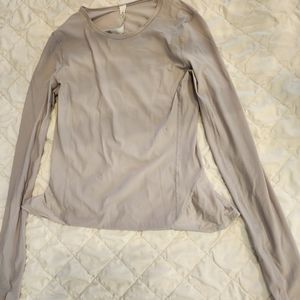 LULULEMON  Long sleeve top sz 2